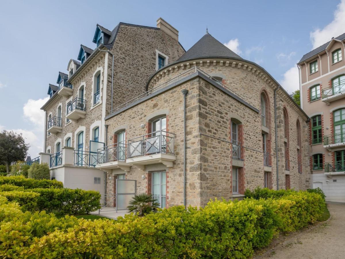 Apartment Le Parc Du Prieure By Interhome Dinard Bagian luar foto