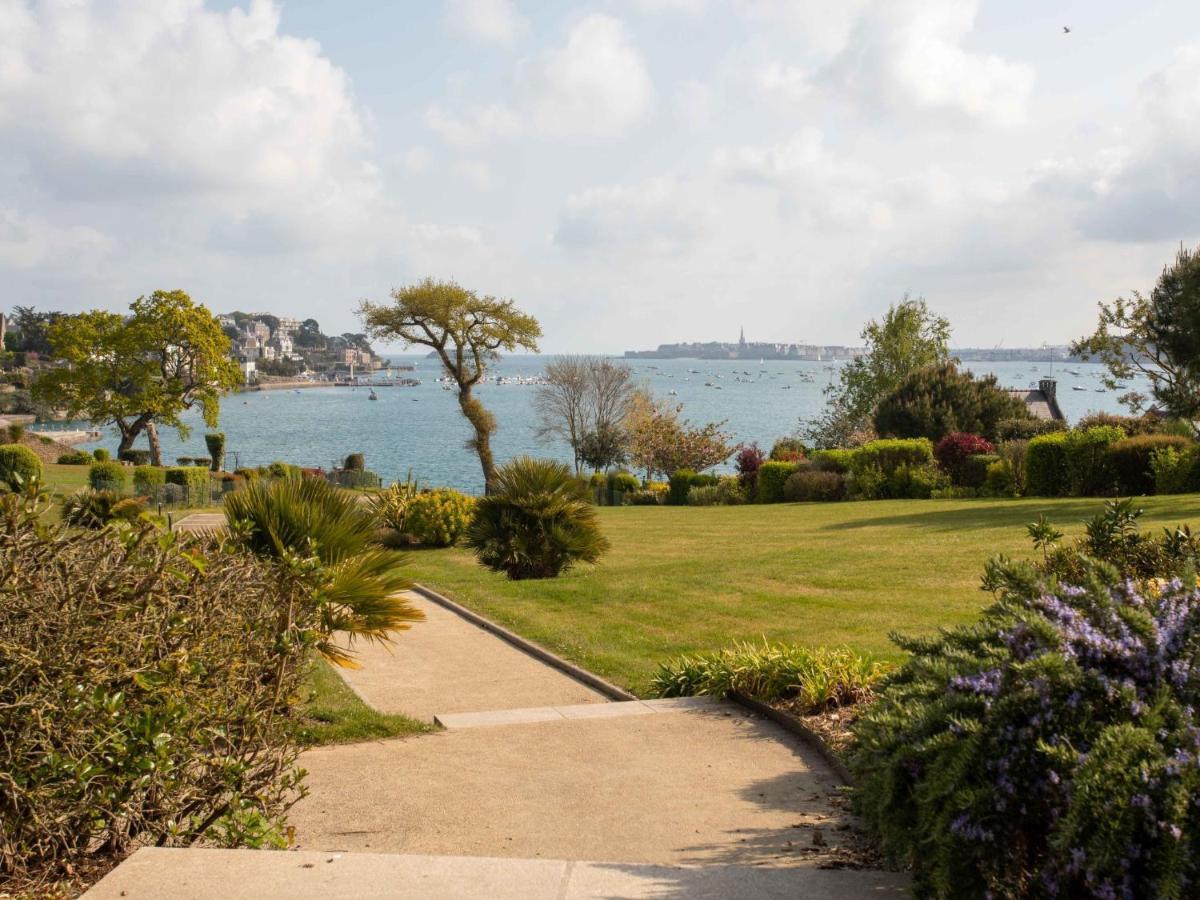 Apartment Le Parc Du Prieure By Interhome Dinard Bagian luar foto